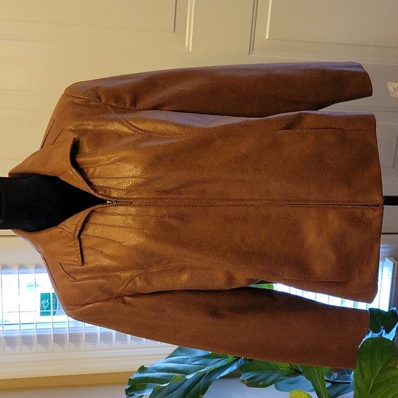 Kim Rogers Jackets & Blazers - KIM ROGERS Caramel snakeskin textured print fully lined zip front jacket 16 New…